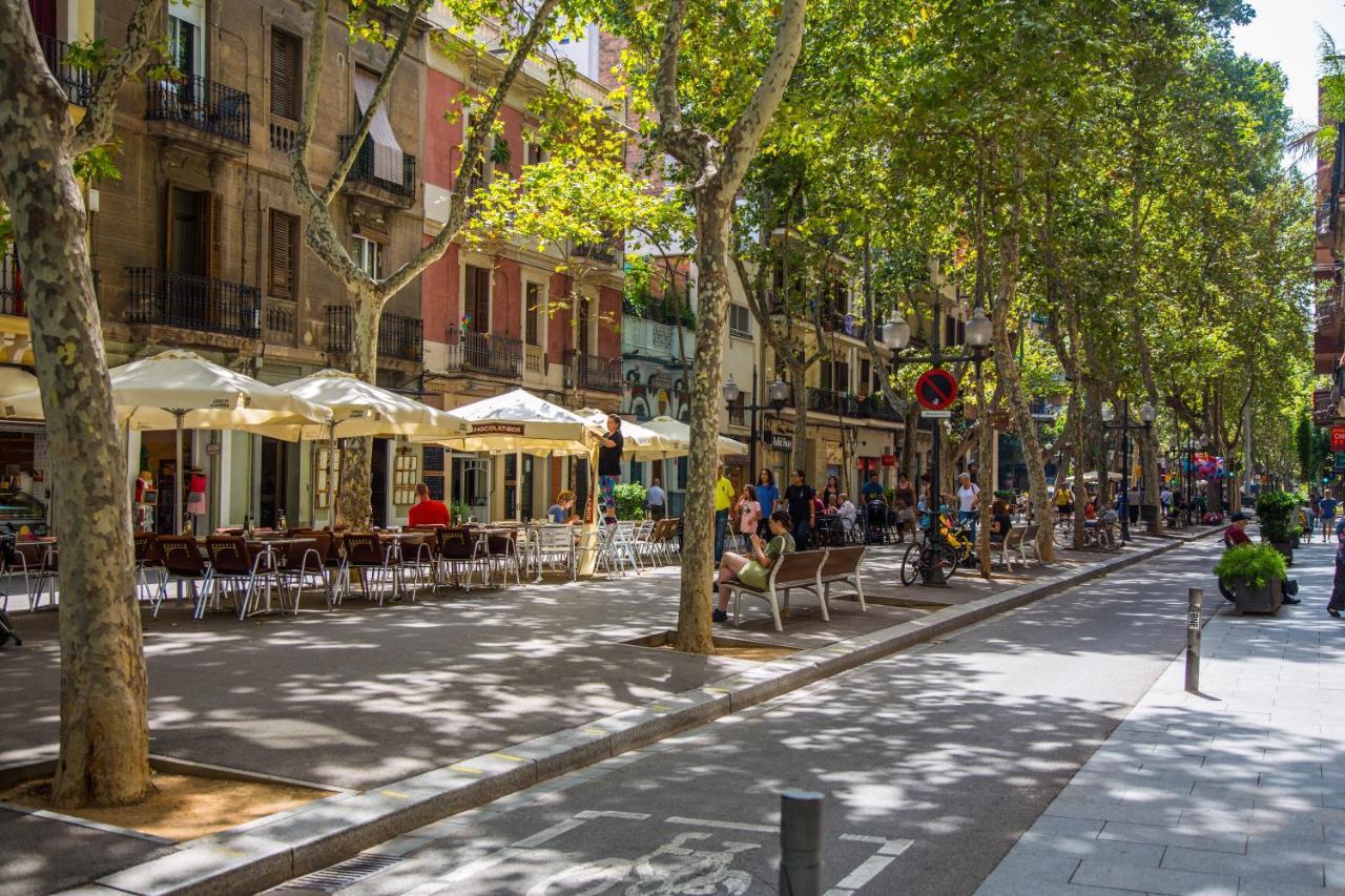 Beautiful And Comfy Boat In Barcelona With Boat Tour Option Ξενοδοχείο Εξωτερικό φωτογραφία